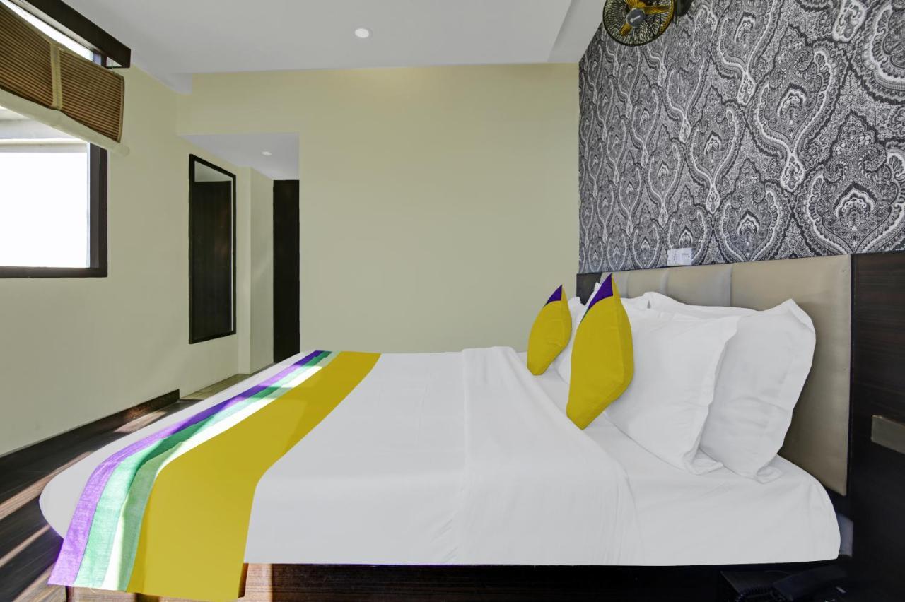Itsy Hotels Crystal Palace With Valley View Shimla Zewnętrze zdjęcie